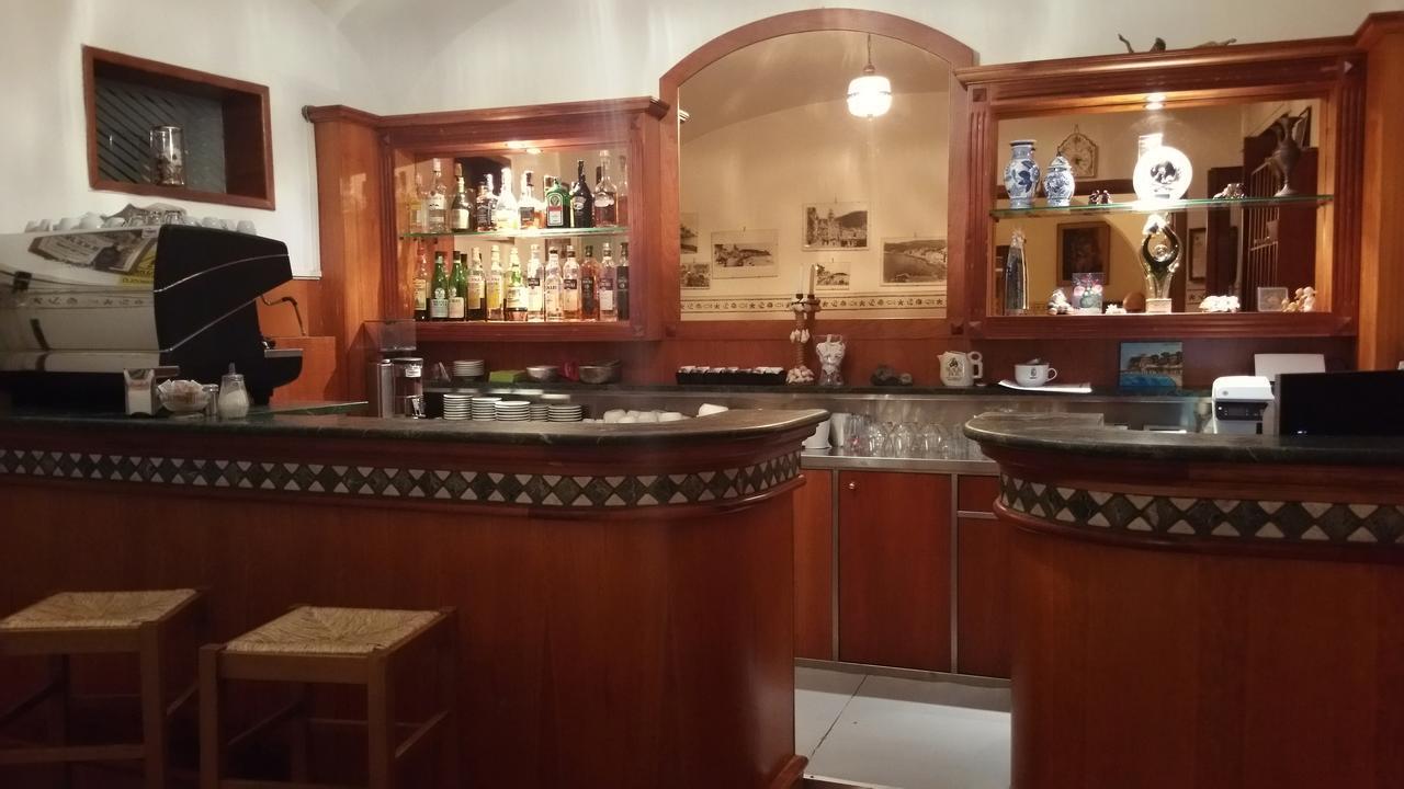 Albergo Nettuno Lerici Kültér fotó